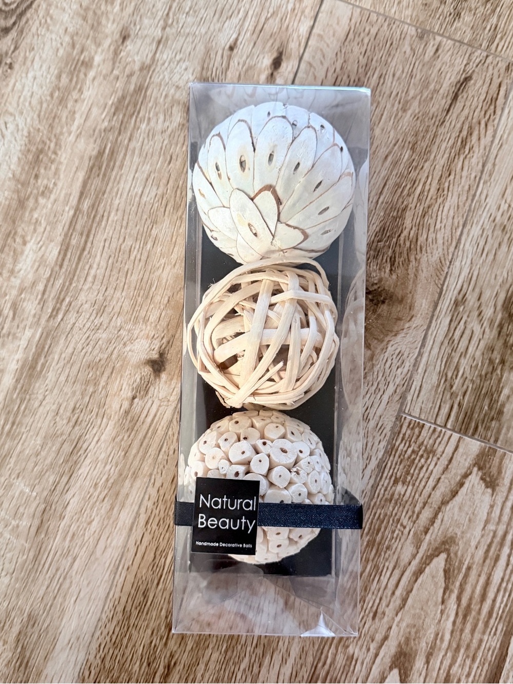 Natural Beauty Decorative Handmade Balls - White/Beige Set of 3